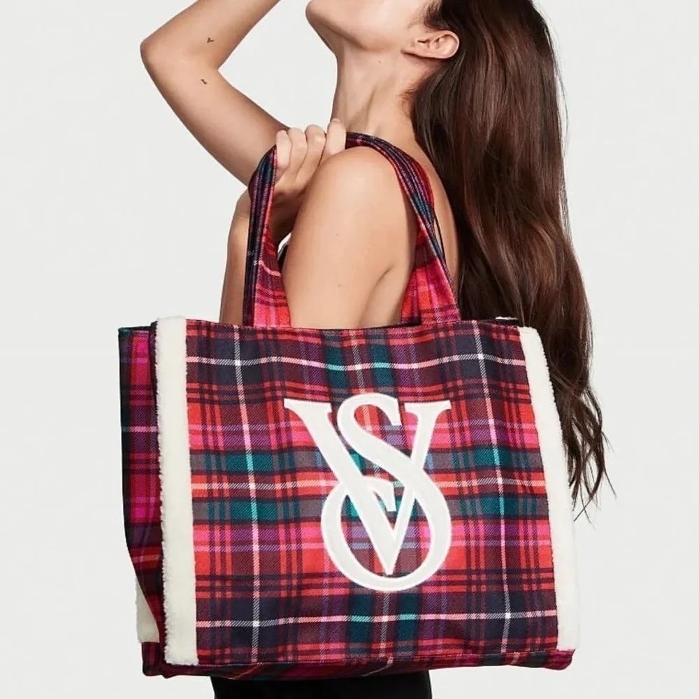 NWT Victoria's Secret Holiday Plaid Sherpa Trim Tote Bag Red Pink Logo Size OS